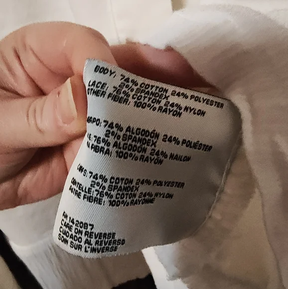 *SUMMER SALE* Vintage Simply Noelle White Lace Jean Jacket - Picture 5 of 6